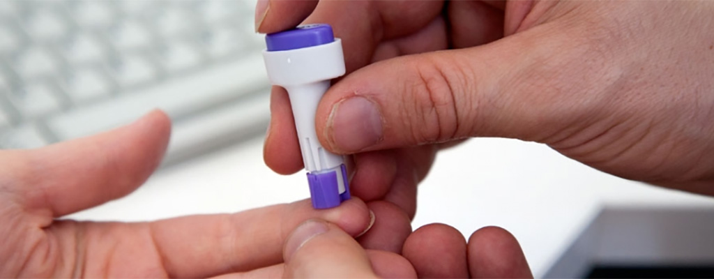 Autoanalisi del sangue: Glicemia, colesterolo, trigliceridi
